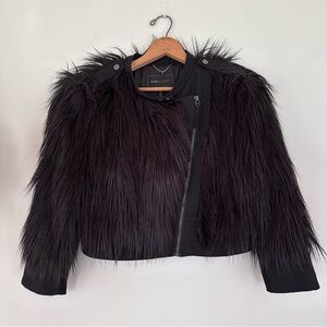 BCBGMaxAzria Black Faux Fur Shaggy Cropped Zip Front Moto Jacket Size Large